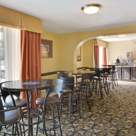 Days Inn By Wyndham Charlotte/Woodlawn Near Carowinds Kültér fotó