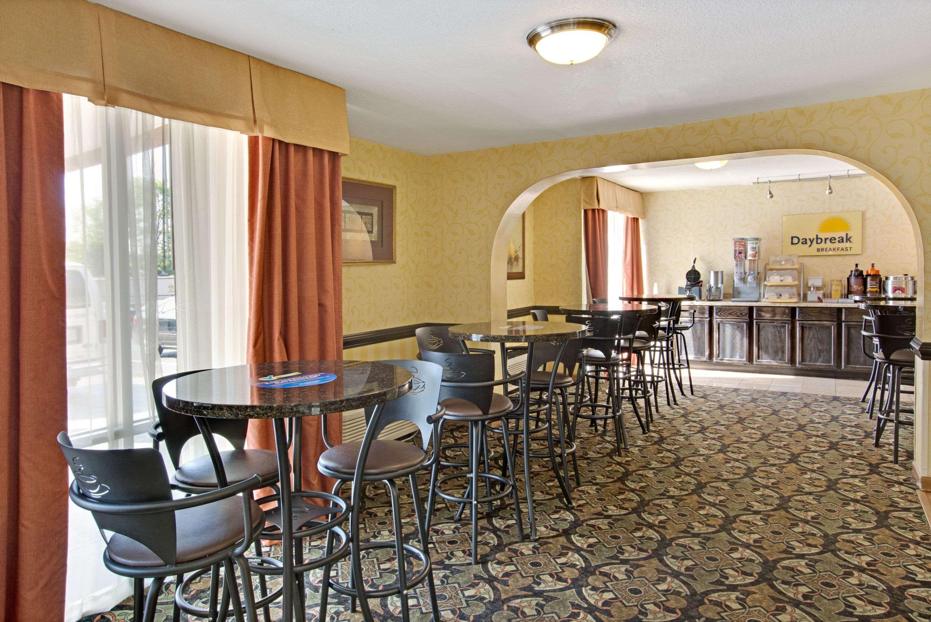 Days Inn By Wyndham Charlotte/Woodlawn Near Carowinds Kültér fotó