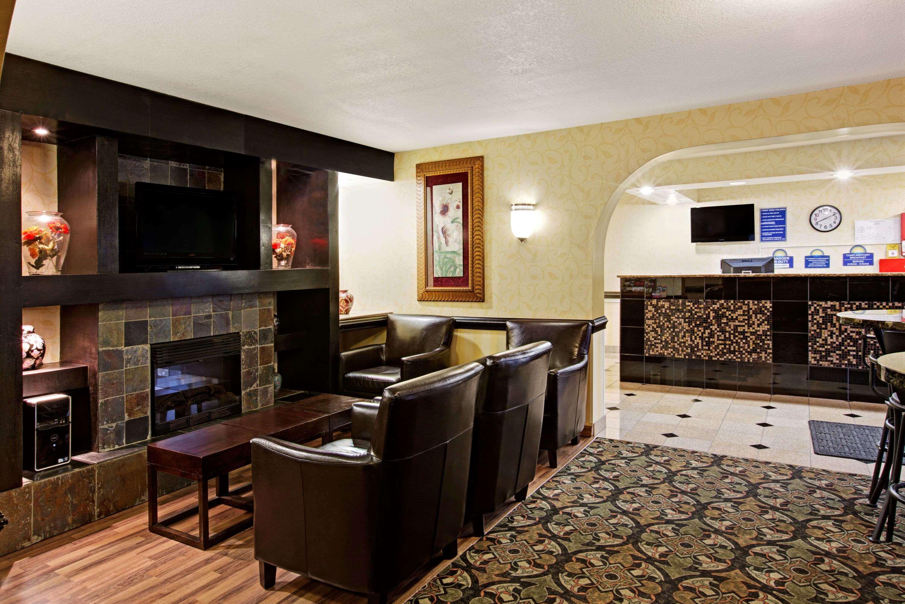 Days Inn By Wyndham Charlotte/Woodlawn Near Carowinds Kültér fotó