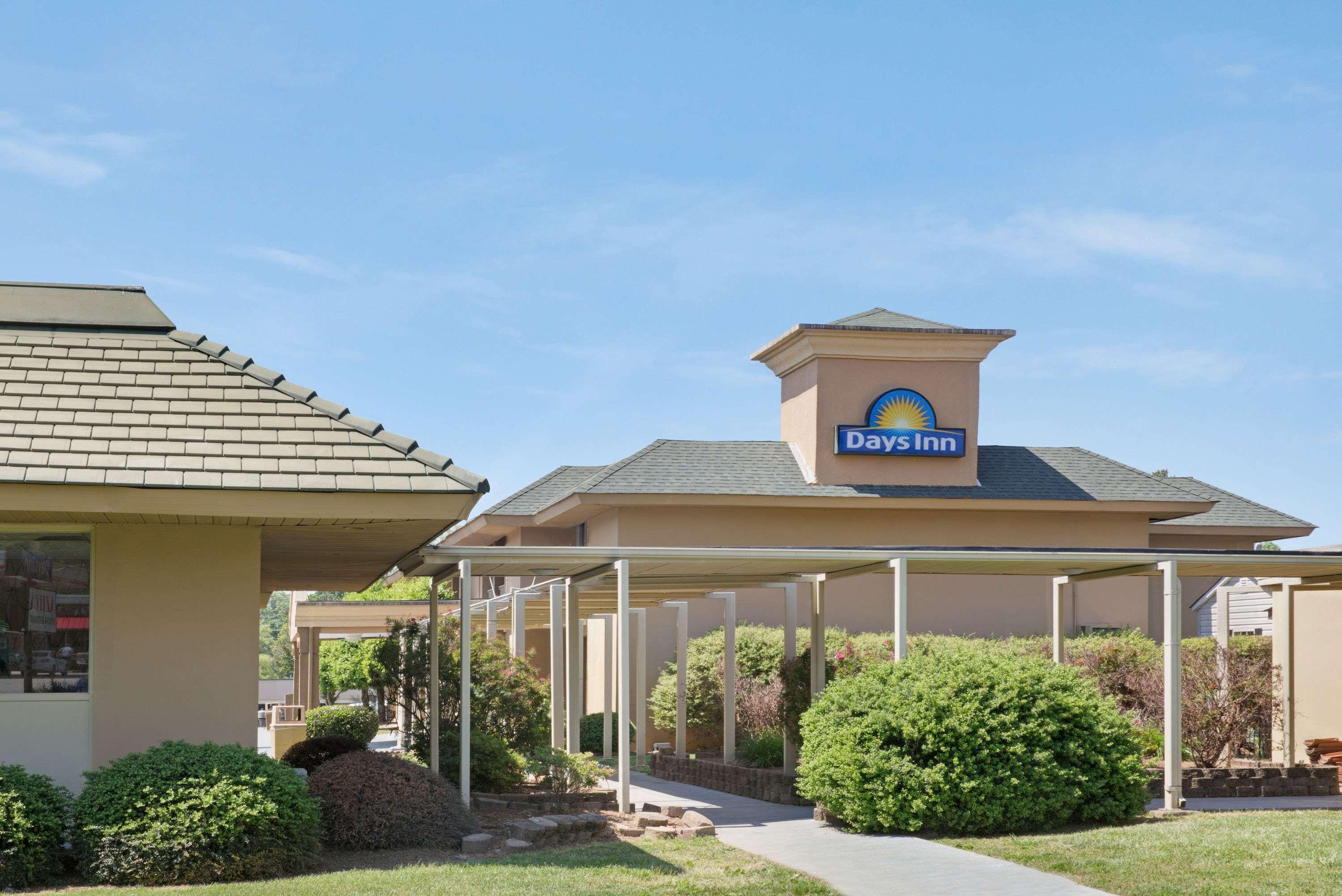 Days Inn By Wyndham Charlotte/Woodlawn Near Carowinds Kültér fotó